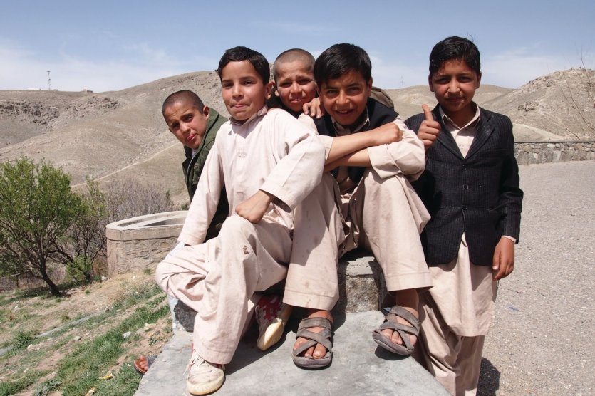 Enfants rencontrés sur la colline dominant Hérât.