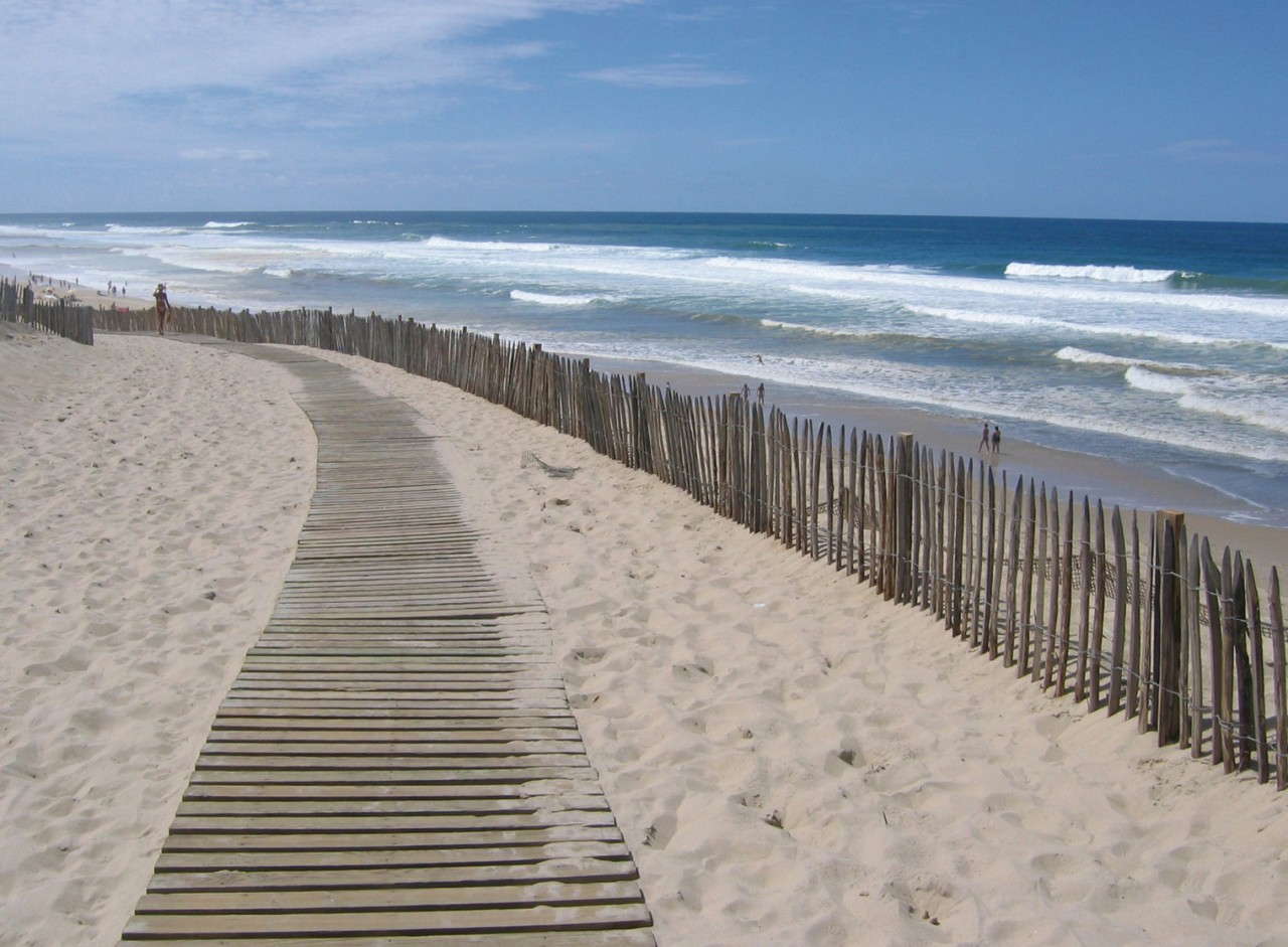 La plage de Hourtin.