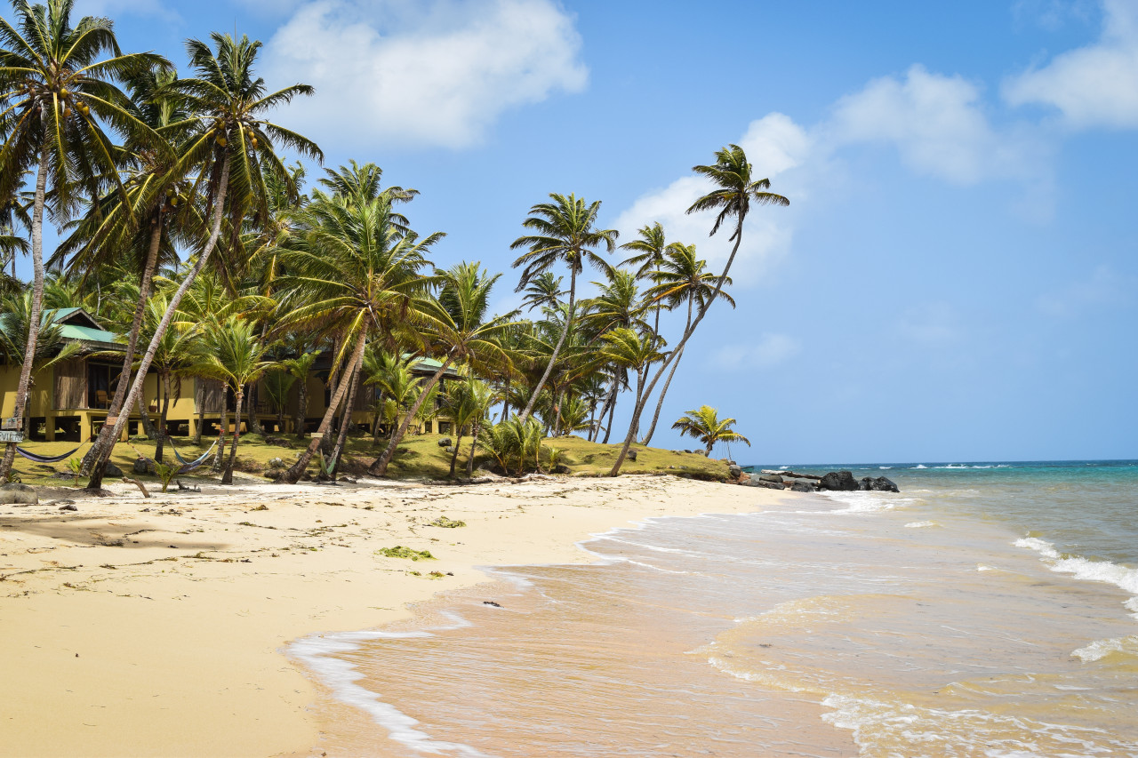 Plage de Little Corn Island.