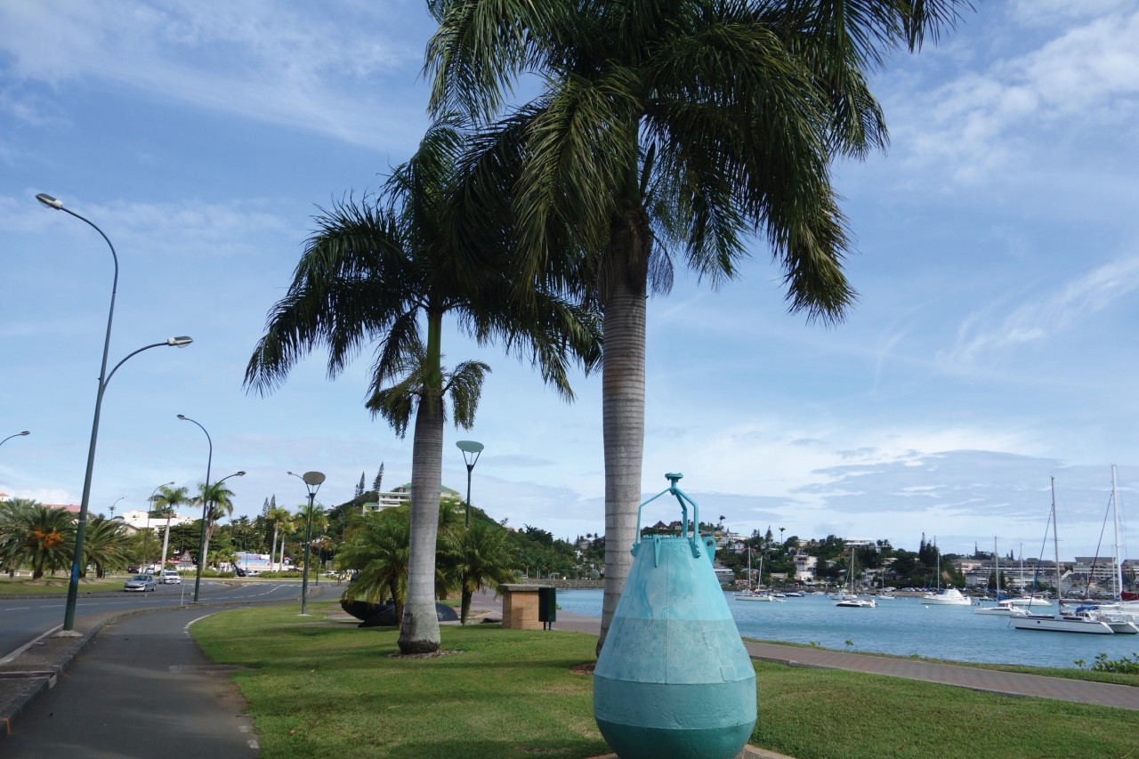 Le port de Nouméa.