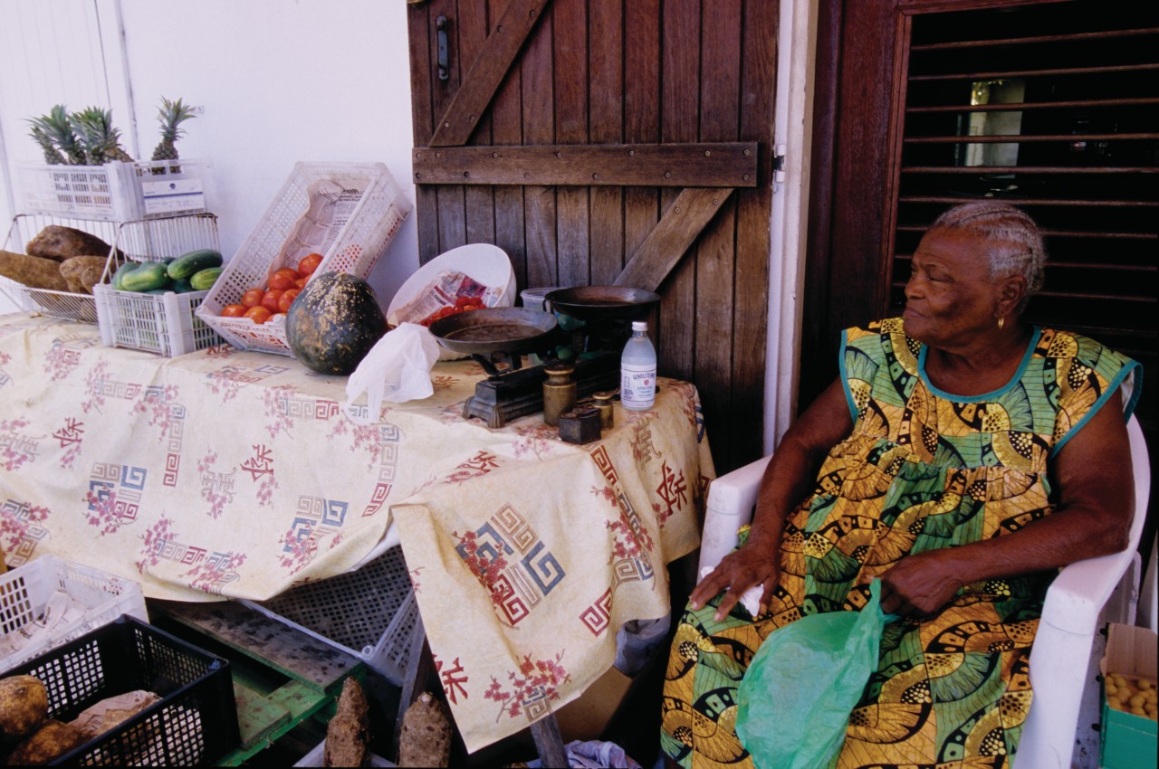 Épicerie à Bouillante.