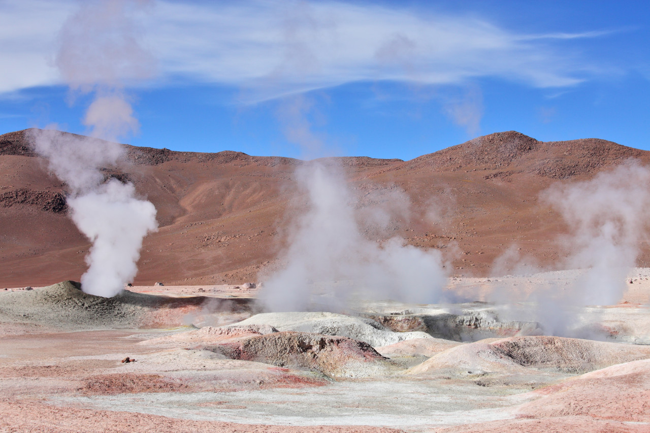 Geysers Sol de Manana dans la réserve nationale de Fauna Andina Eduardo Avaroa.