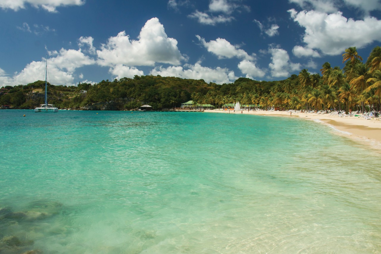 Plage de La Caravelle.