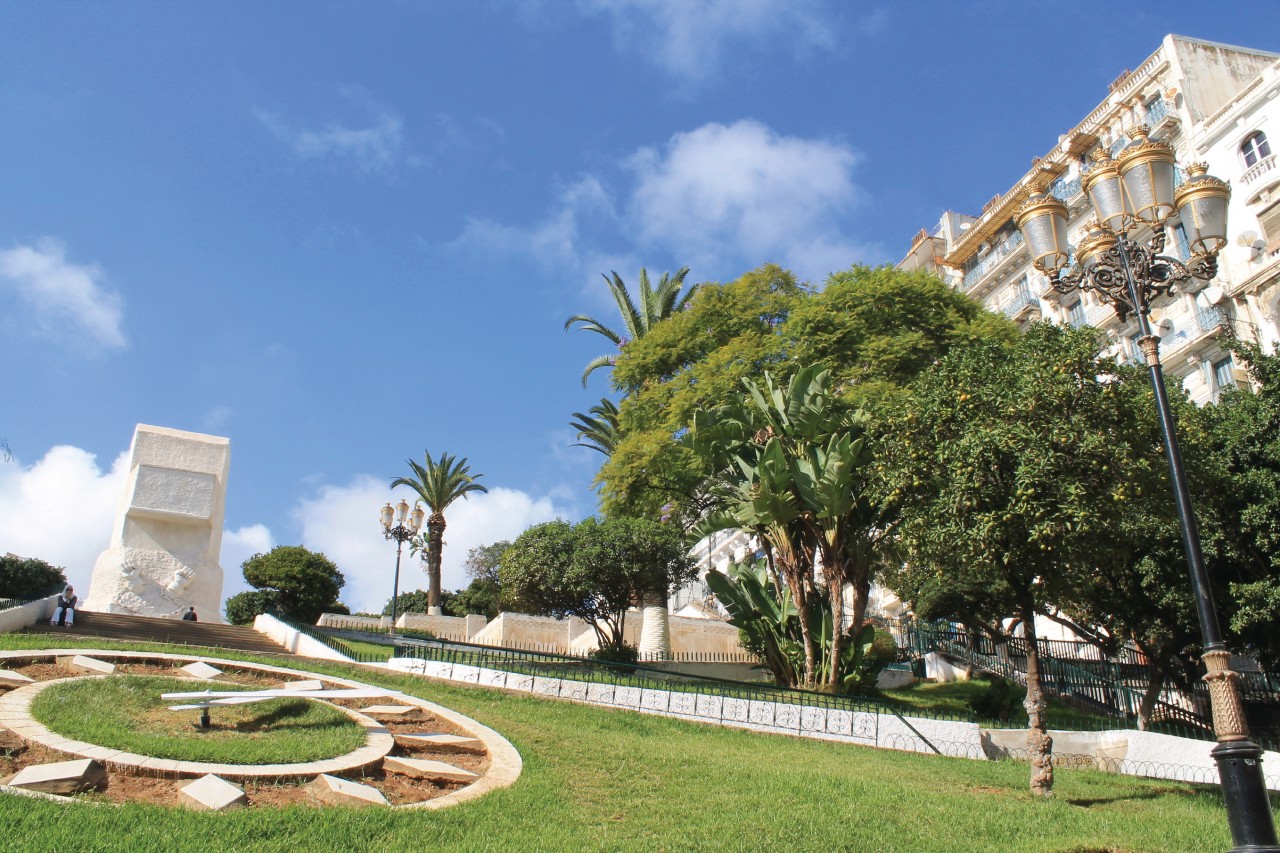 Jardin de l'Horloge florale à Alger.