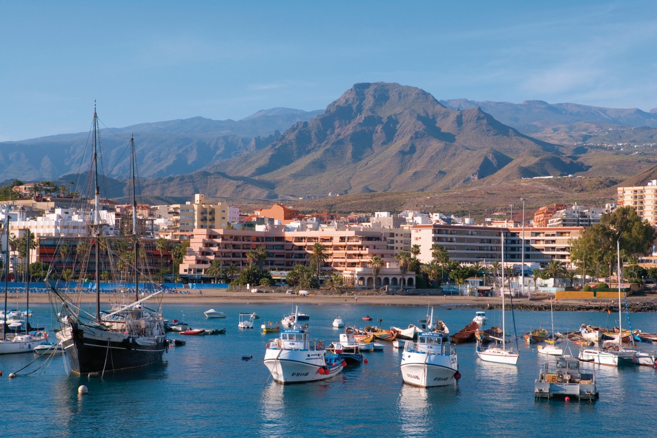 Port de Los Cristianos.