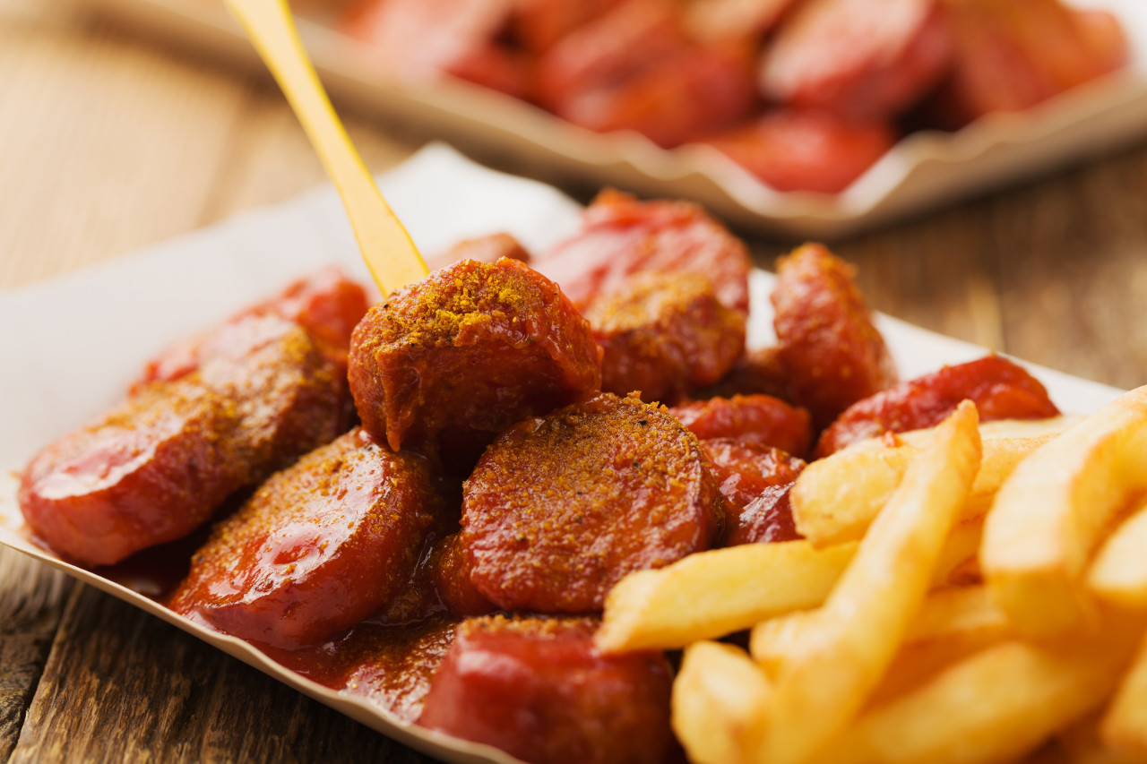 <p>Currywurst.</p>