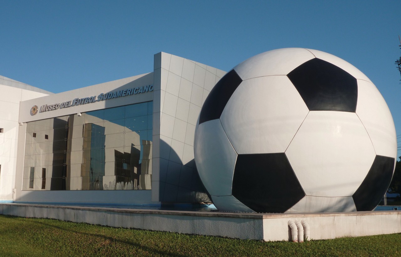 Le Musée du football sud-américain à Luque.