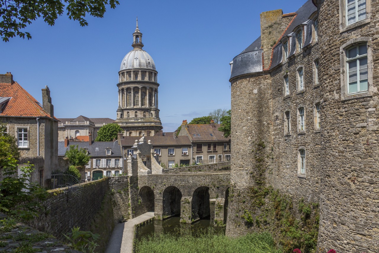 Boulogne-sur-Mer.