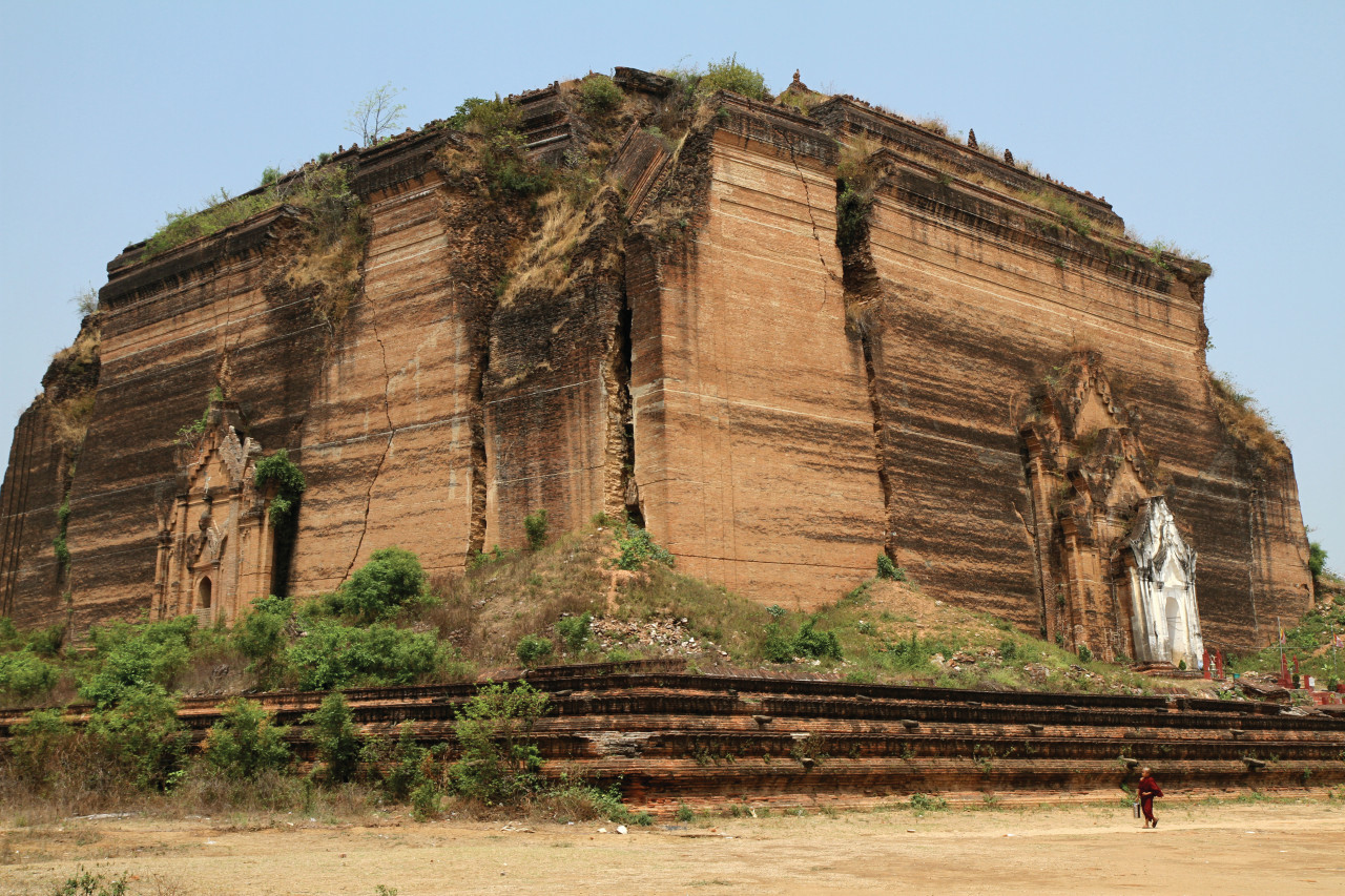 Pagode inachevée de Mingun.