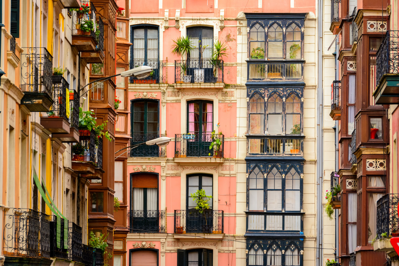 Façades typiques de Bilbao.