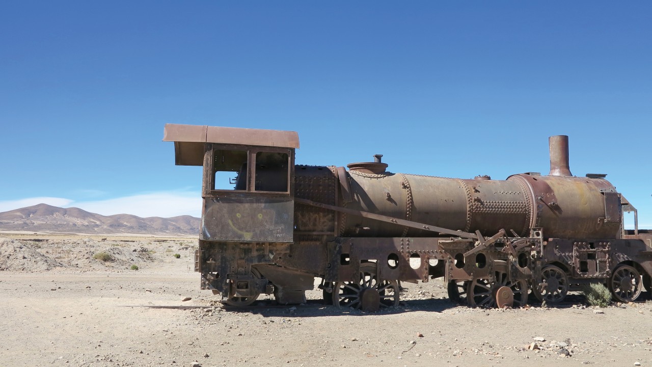 Le cimetière des trains à Uyuni rappelle l'importance du rail dans l'histoire de la ville.