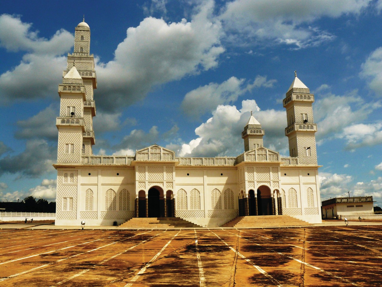 La grande mosquée de Yamoussoukro.