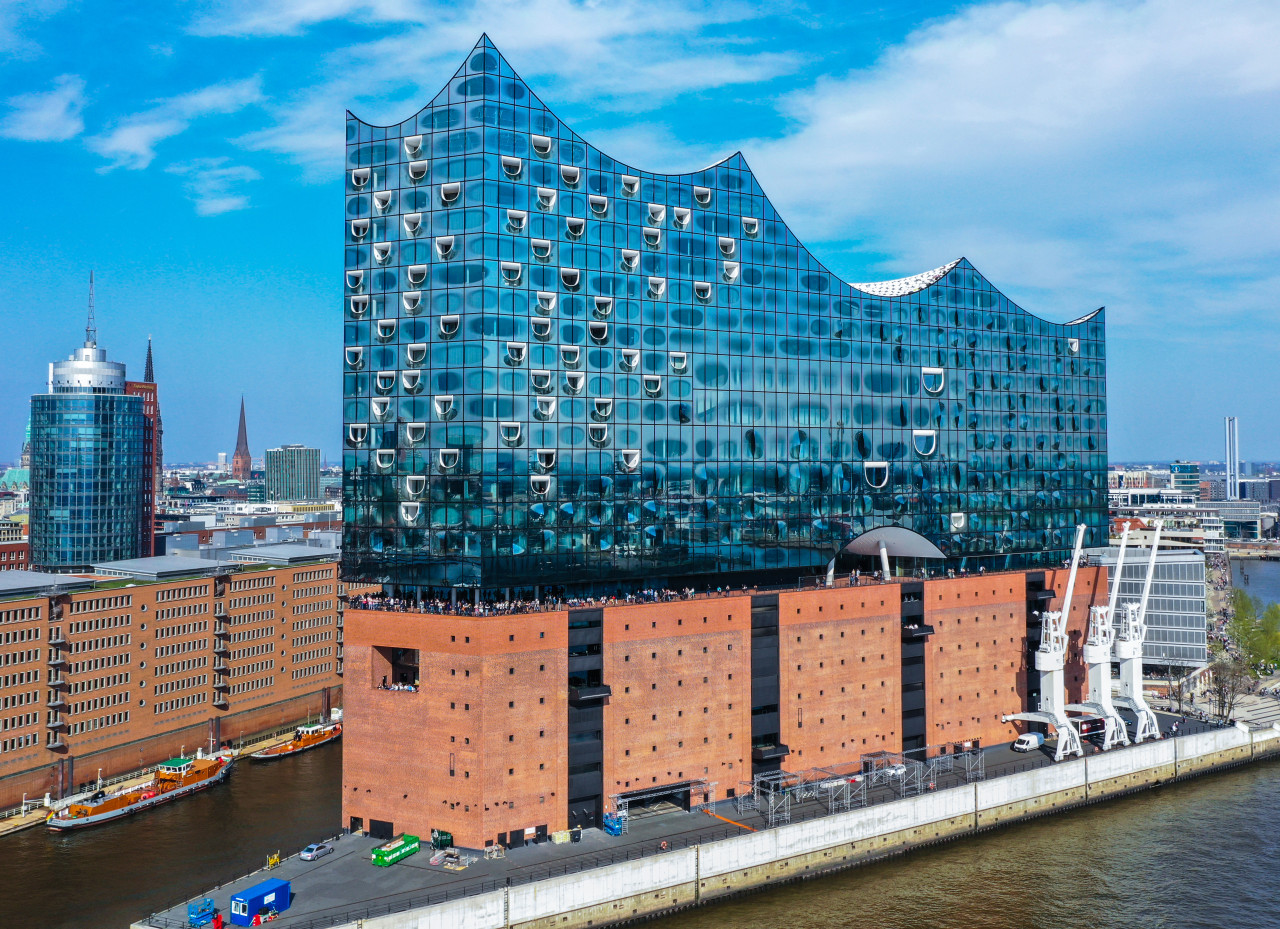 <p>Elbphilharmonie, la célèbre salle de concert de Hambourg.</p>