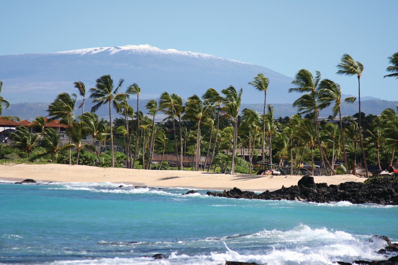 Plage et Mauna Kea.